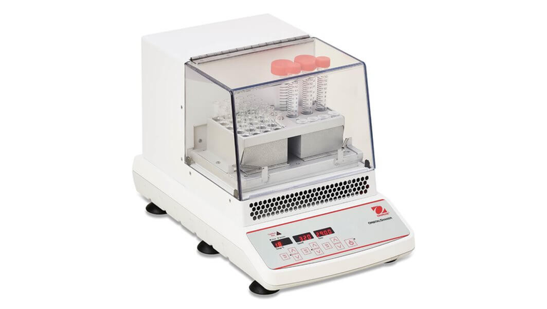Innovatieve Incuberende Cooling Orbital Shaker: Optimaal voor Precisie in Labwerk
